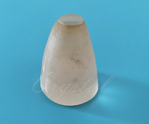SrTiO3 single crystal
